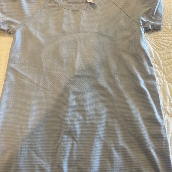 Shirt - Picture 2 of 2